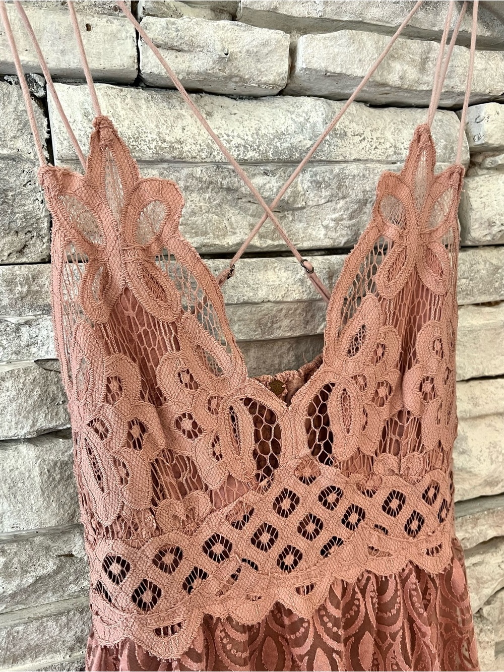 Free People Adella Rose Lace Mini Dress Size Small - Picture 2 of 6